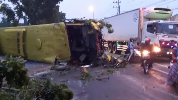 Satu Orang Tewas dalam Kecelakaan di Jalan Nasional Bojonegoro-Babat