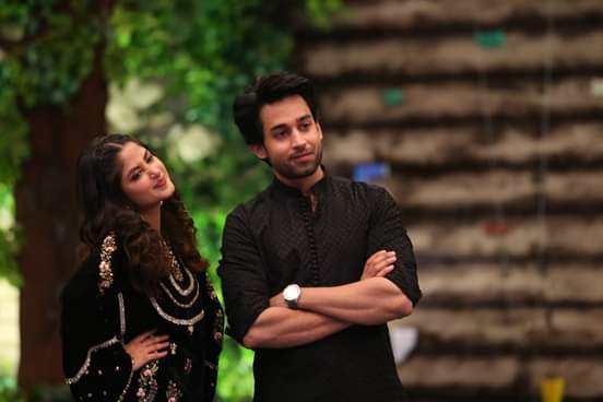 Sajal Aly Bilal Abbas khan and other Cast of Khel Khel Mein at Jeeto Pakistan