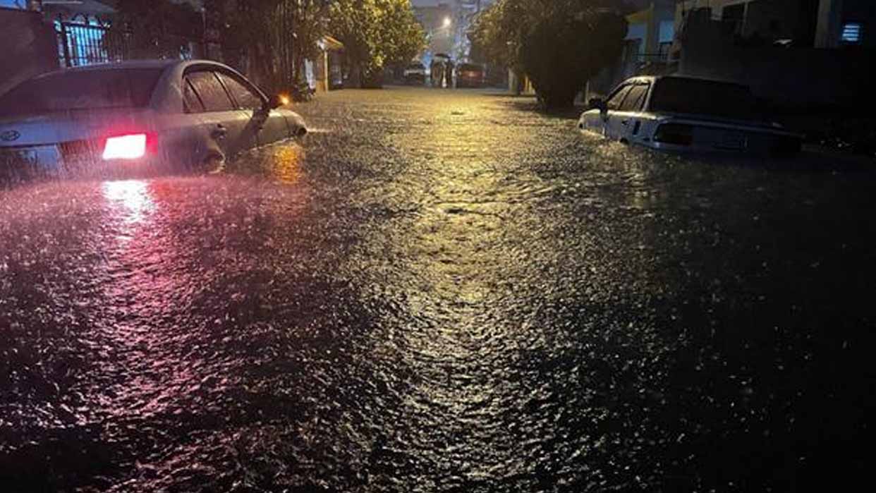 Fuertes precipitaciones provocaron inundaciones en Estambul