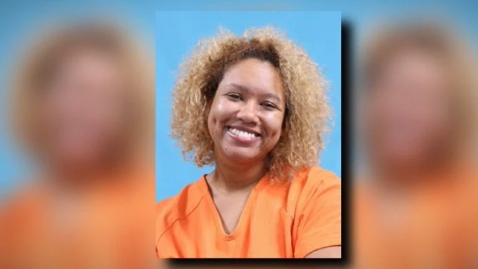 HOLIDAY HORROR: Woman Smiles in Mugshot After Killing Boyfriend with Sword on Christmas Eve