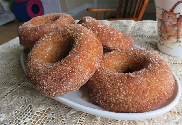 Baked Apple Cider Donuts