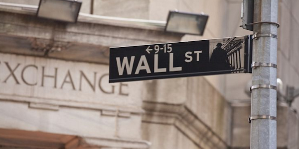 Russia-Ukraine Makes Wall Street Back, American Express shares to Nike Fall