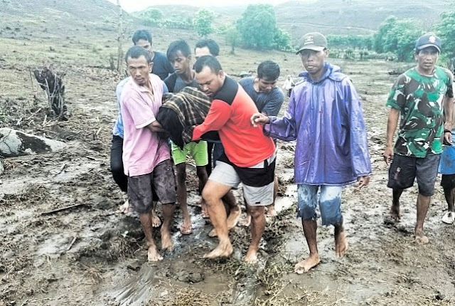 Pulang berladang, perempuan asal Manggelewa tewas terseret arus sungai