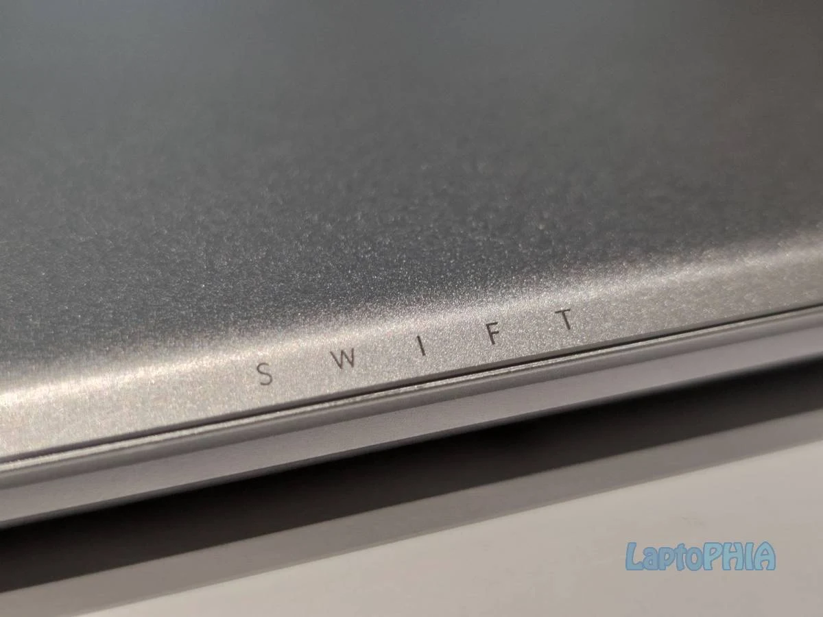 Review Acer Swift Go 14 SFG14-41 R72E