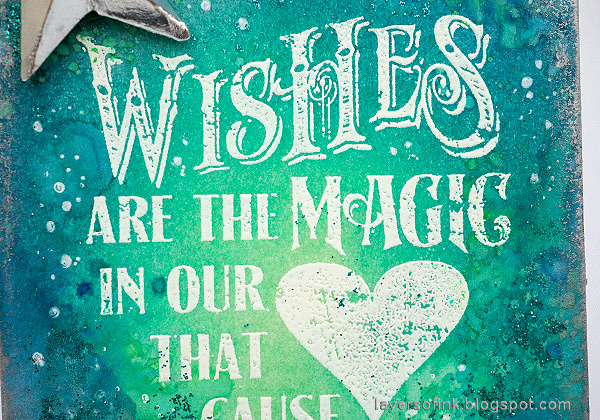 Layers of ink - Wishes 2022 Tag Tutorial by Anna-Karin Evaldsson.