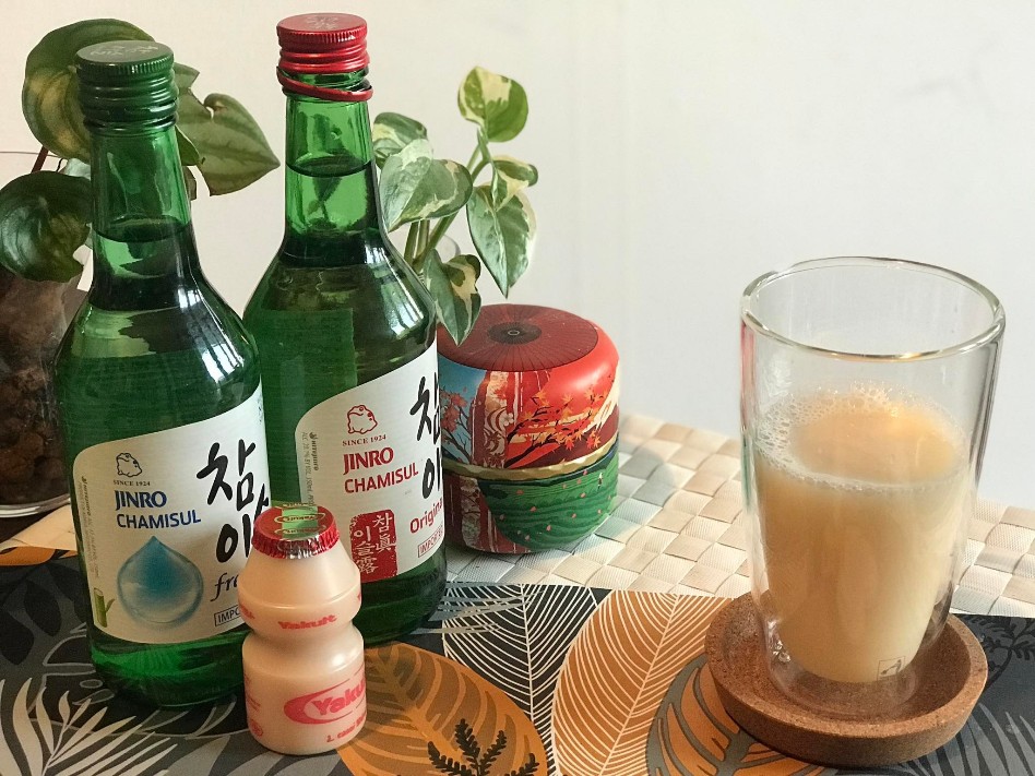 Soju and Yakult, soju cocktail
