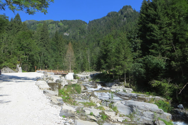 valle di san lucano escursione col di pra