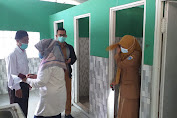 Pencegahan DBD, Babinsa Pondok Kopi Bersama Ket.RW.011 dan Kader Jumantik Berantas Sarang Nyamuk