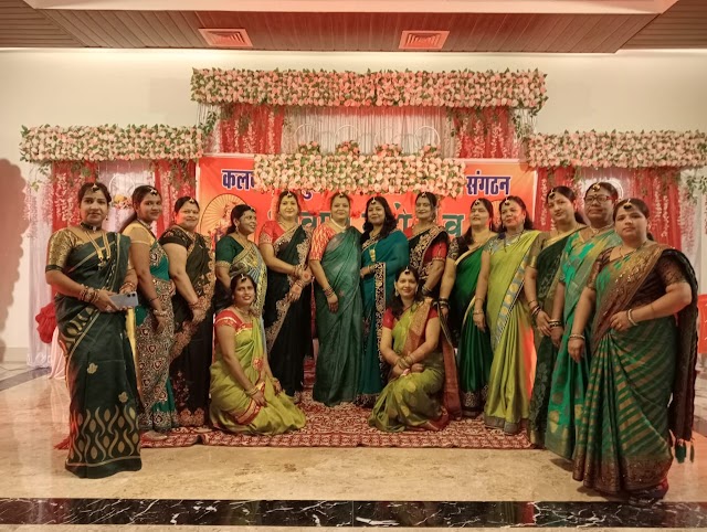 महिला संगठन की महिलाओं ने टंडवा स्थित शगुन बैंक्विट हॉल में श्रावणी महोत्सव कार्यक्रम का आयोजन किया garhwa 