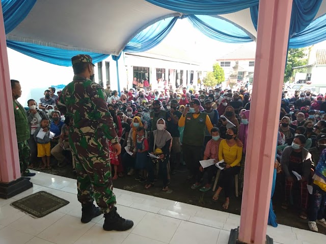 Percepat Penanganan Covid-19, TNI Polri Bersinergi Kawal Vaksinasi Tingkat Nasional 