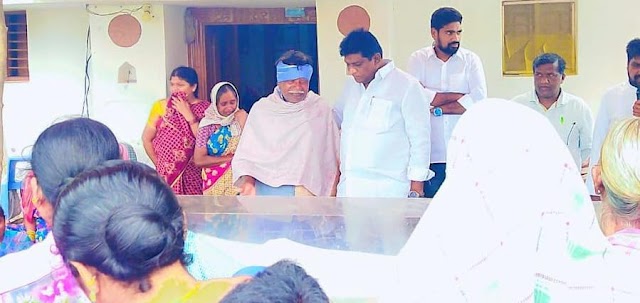 బాధిత కుటుంబాన్ని పరామర్శించిన వోరగంటి