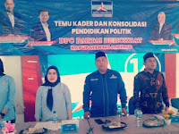 Hj. YUGUS TANTI ARINI Gelar Giat RESES Tahap II TA. 2023 Di Balai Desa Sumbersono Kecamatan Dlanggu Kabupaten Mojokerto