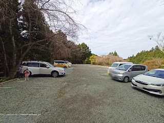 日乃雄駐車場