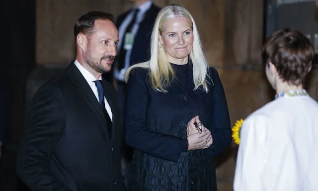 Crown Prince Haakon and Crown Princess Mette-Marit attended an ecumenical church service held for peace in Ukraine