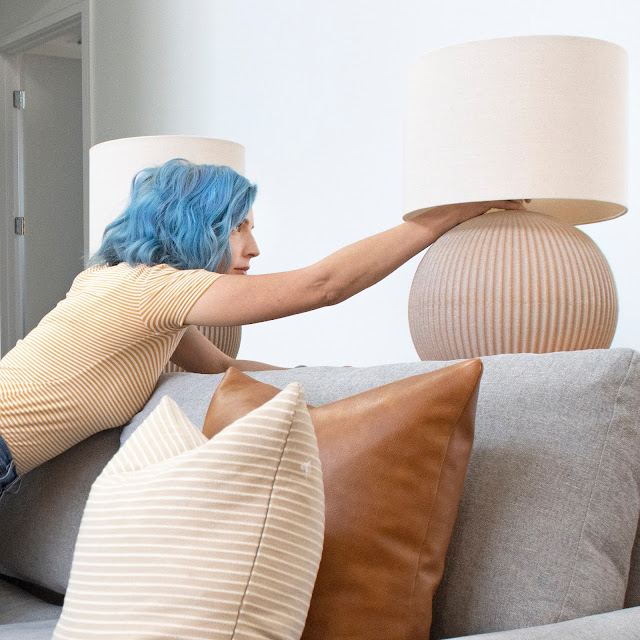 Stylish Battery-Operated Table Lamp: It's Small and Portable