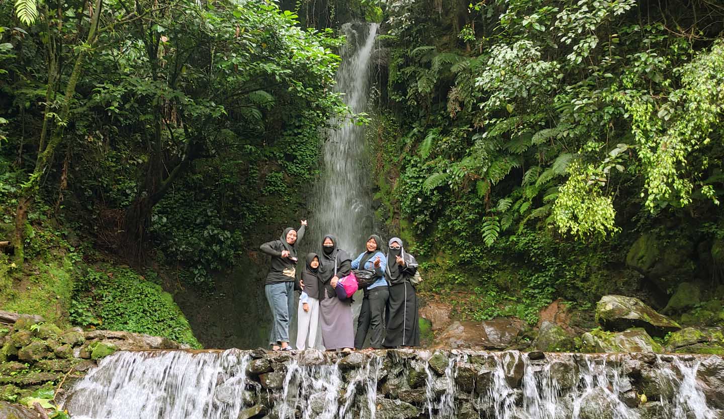 Air Terjun Ngumpet Bogor