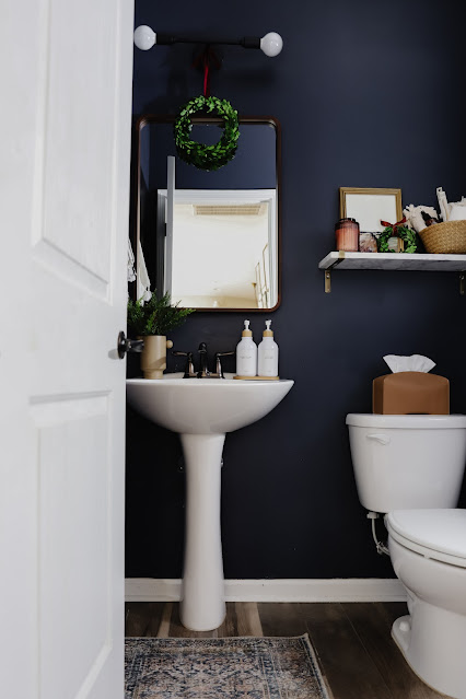 A Quick and Easy Guest Bathroom Refresh
