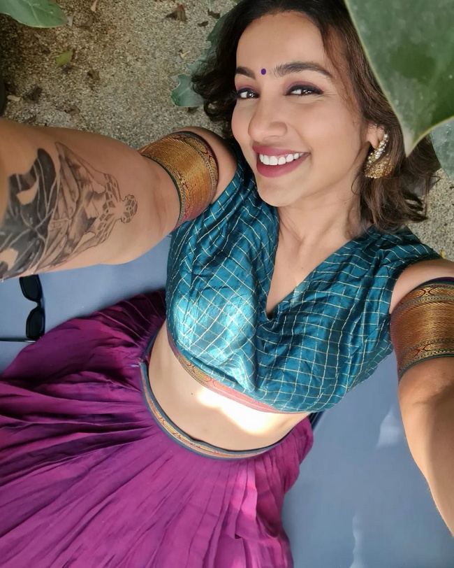 Pic Talk Of the Day: Tejaswi Madivada Latest Pictures