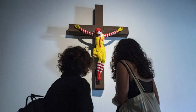 McJesus, de Jani Leinonen - Retirado do Museu Haifa em Israel após violentos protestos da comunidade cristã