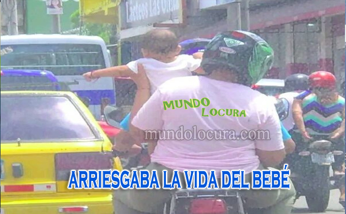 El Salvador: Motociclista que conducía sin licencia y arriesgaba la vida de un bebé es sancionado por el Viceministerio de Transporte