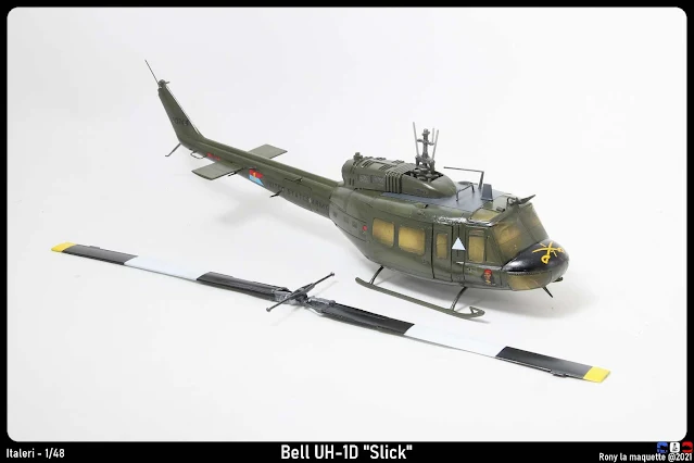 Les décalcomanies du Bell UH-1D