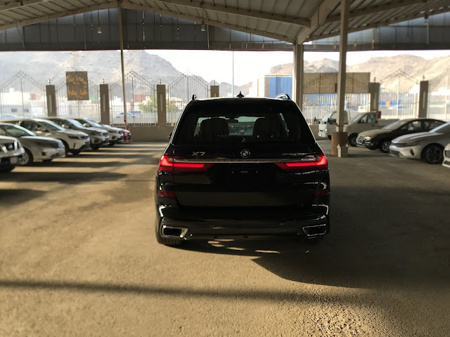 bmw x7 2022 البافارية بالقليل من التمويه إشاره علي قرب الاطلاق