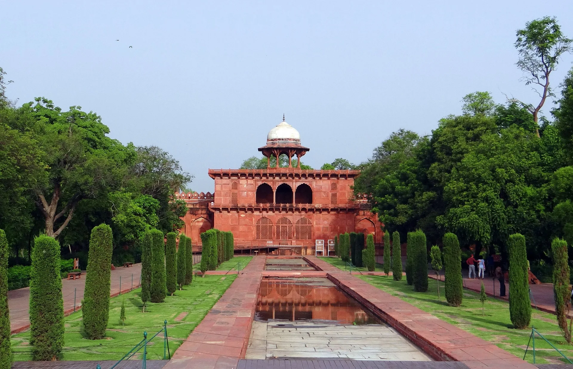 agra travel vlog,taj mahal,agra things to see,agra things to do,things to do in agra india,weekend getaways near delhi,agra tourism,agra fort,agra tour,agra vlog,agra,agra india vlog,top places to visit in agra, top 10 places to visit in agra, famous place to visit in agra, top 2 places to visit in agra, top places to visit near agra, top 5 places to visit in agra, Top Place to visit in Agra on a Two-Day Trip, Top Place to visit in Agra on a 2-Day Trip,