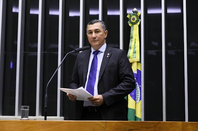 Deputado Federal Jesus Sérgio apresenta emendas à MP para garantir direitos trabalhistas aos contratados pelos municípios por meio de programa federal 