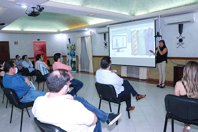 Industriales del vestido conocen tecnología para mejorar procesos productivos