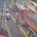Grave acidente envolvendo moto, viatura policial e caçamba deixa mulher ferida na cidade de Piancó. VEJA!