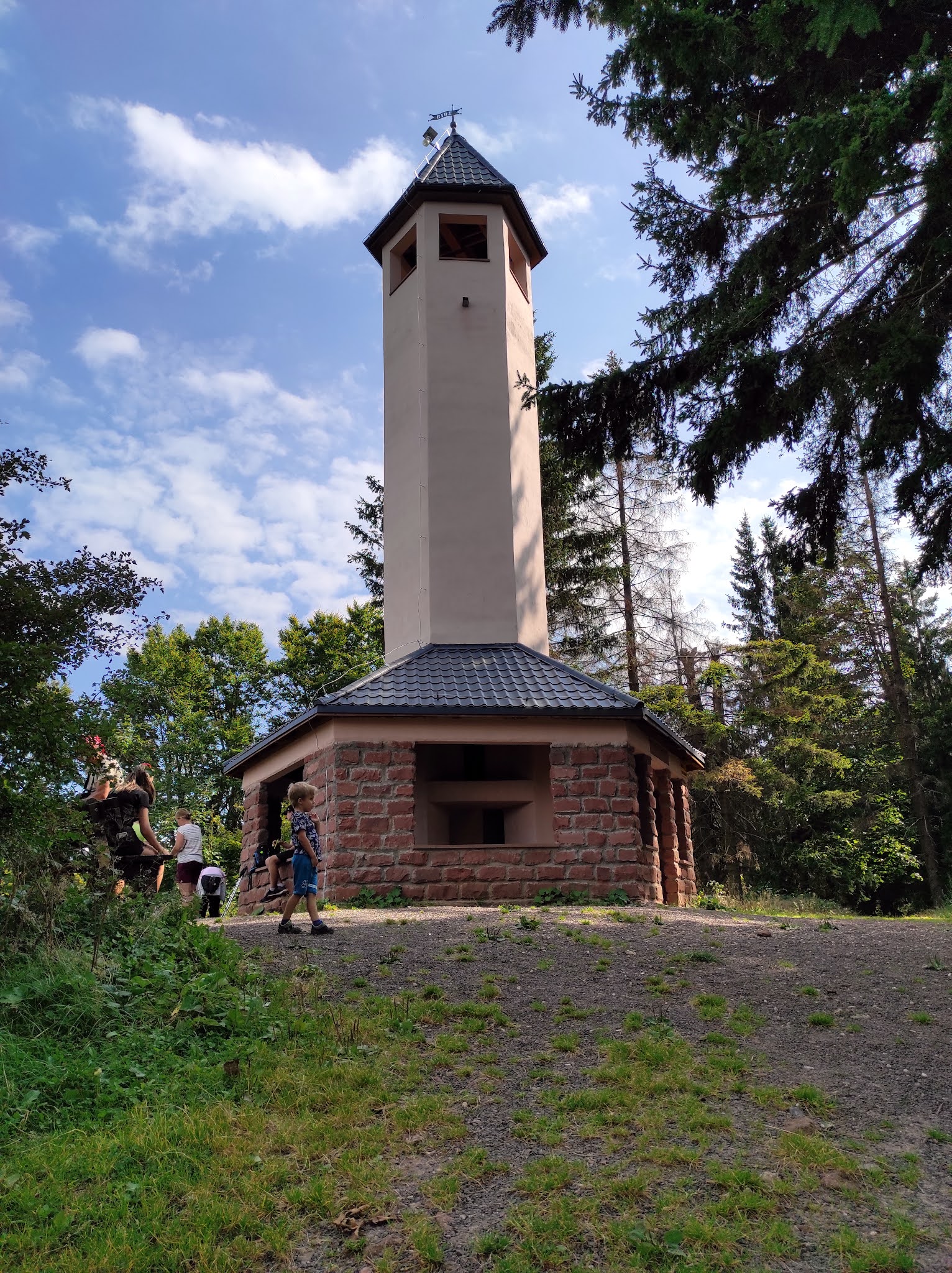 wieża widokowa Włodzicka Góra (757 m n.p.m.)