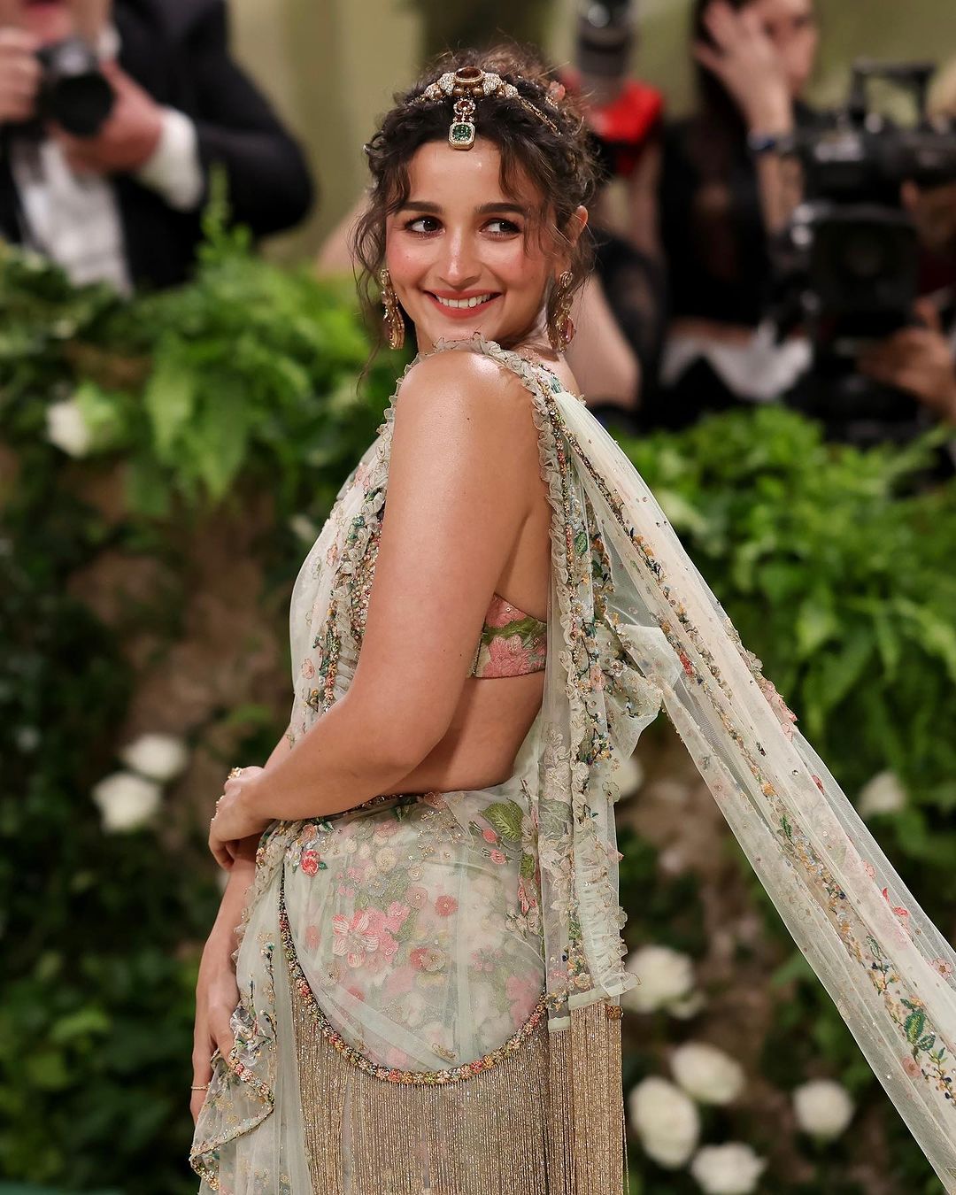 Alia Bhatt mesmerizes at the Met Gala 2024 in a Sabyasachi Saree that  took a staggering 1965 hours to create