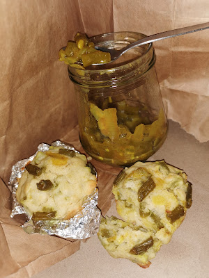 Curry (curried) green bean muffins