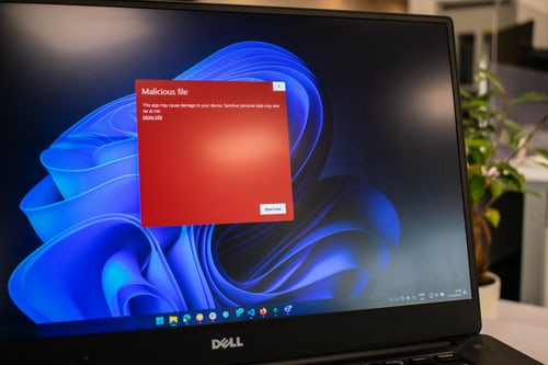 Cómo restablecer de fábrica una PC con Windows 11