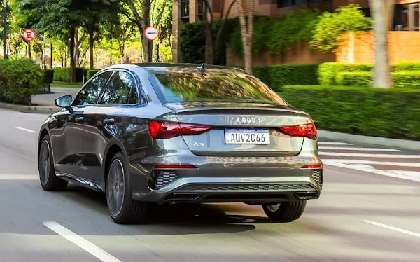 Novo Audi A3 S-Line 2.0 Sportback e Sedã 2022: preço R$ 249.990