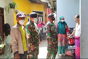 Woro Woro Babinsa Duren Sawit, Pasukan BKO Jemput Bola Ajak Warga Vaksin