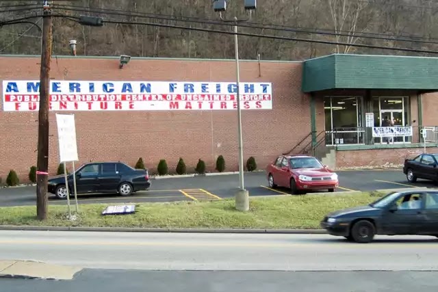 American Freight Furniture and Mattress is one of the best mattress stores in Pittsburgh, PA. If you’re looking for quality mattresses at honest prices, take a trip to American Freight Furniture and Mattress.