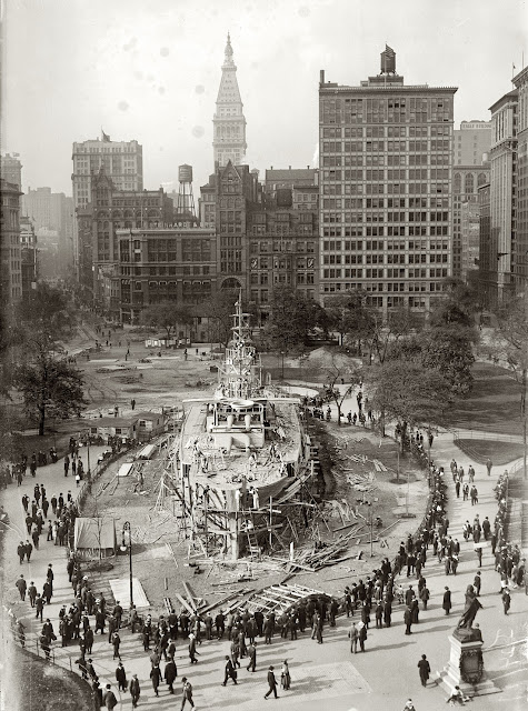 Fotografías del buque acorazado USS Recruit en Manhattan (1917-1920)