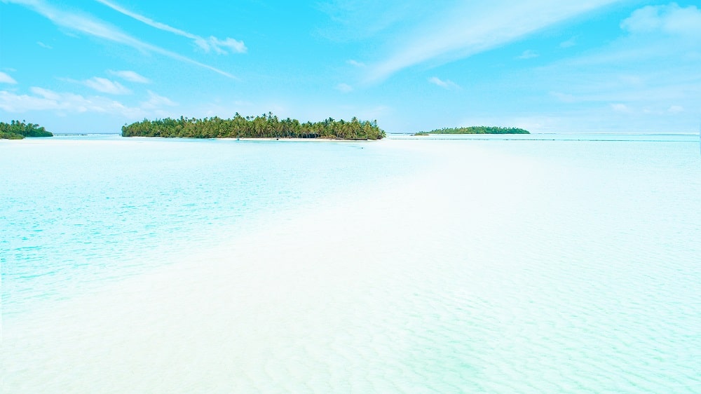 PONANT CRUISE LE PAUL GAUGUIN SHIP IN SOUTH PACIFIC