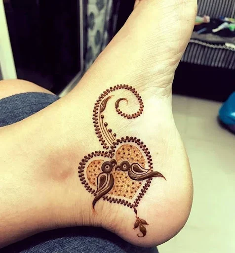 हाथों की मेहंदी