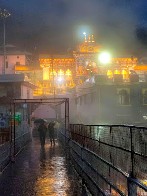 badrinath mandir uttarakhand weather in hindi