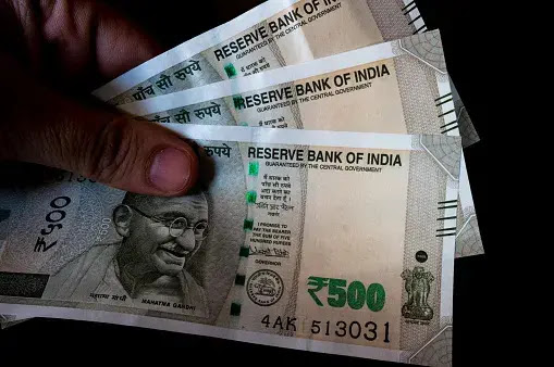 Rs 500 note owners alert! RBI will make big Changes. Immediately go to the bank and do This...