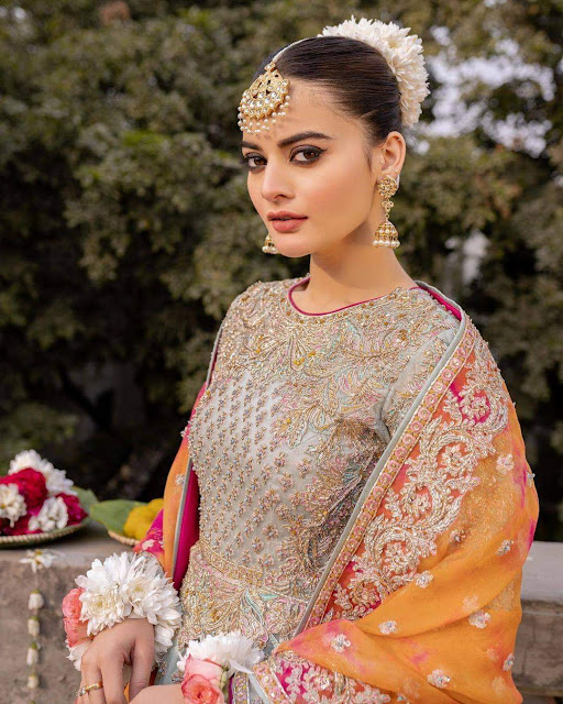 Model and Actress Beautiful Minal Khan latest pics | Wallpaper DP