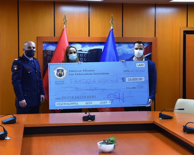 The American-Albanian Association donates $ 15,000 to the family of the killed police officer Saimir Hoxha