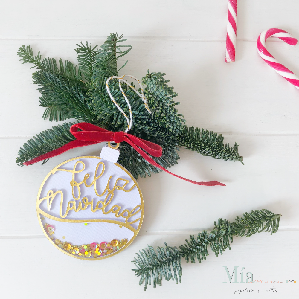 Bola feliz navidad personalizada palabras  dorado hecha a mano by Mia Momo eventos