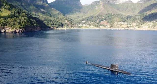 Los-submarinos--scorpene,-el-"O'Higgins"-y-"Carrera"--arribaron-al-archipiélago-de-Juan-Fernández