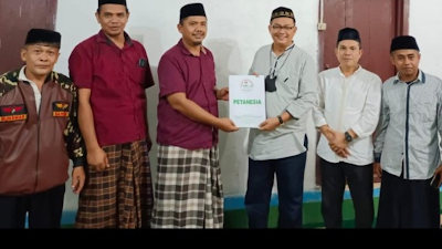 Jalin Silaturahmi, Ketua Caretaker DPW PETANESIA Lampung  Berkunjung Ke Ponpes Darussaadah.