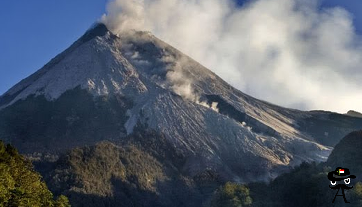 Getting to know Mount Sorik Marapi