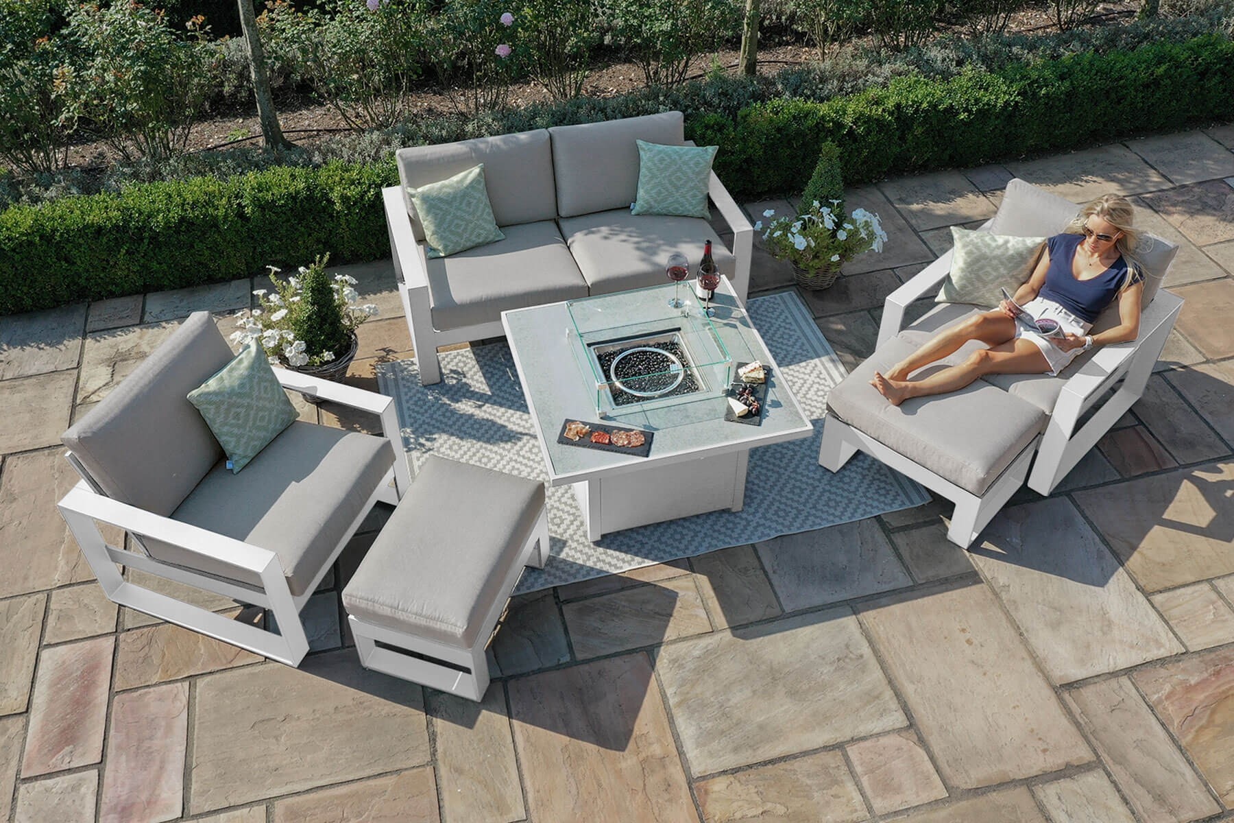 Maze - Amalfi 2 Seat Sofa Set with Square Firepit Table