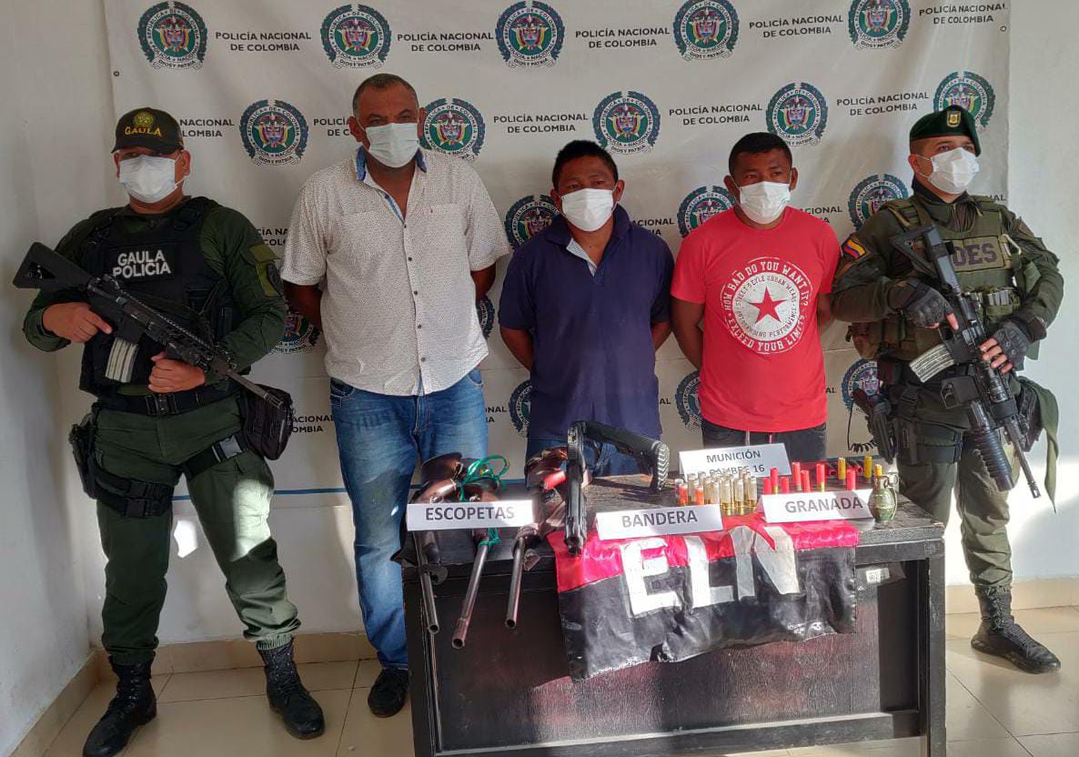 https://www.notasrosas.com/Tres presuntos integrantes de las Redes de Apoyo del ELN, capturados por el Gaula y la Policía Nacional en el sur de La Guajira